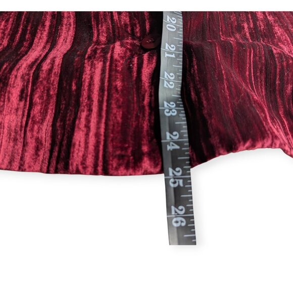 Briggs New York Petite Ribbed Velvet Button-Up Jacket in Rich Red Size Petite L - Picture 14 of 16